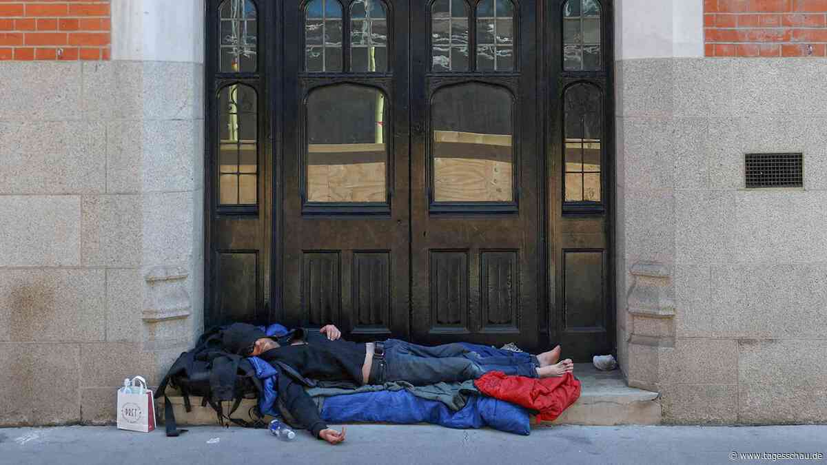 Obdachlosigkeit in Großbritannien: Burnham will Obdachlose von Straße holen