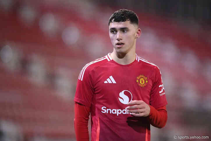 Arsenal push for double youth deal with Manchester United
