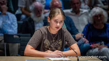 Mera (10) bezorgd over komst ’overlastgevers’ en fileert lokale politiek: ’Ze praten heel lang om één zin te zeggen’