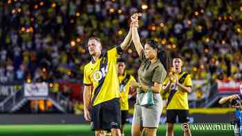 Seuntjens geraakt door steun van NAC-fans na overlijden pasgeboren dochter