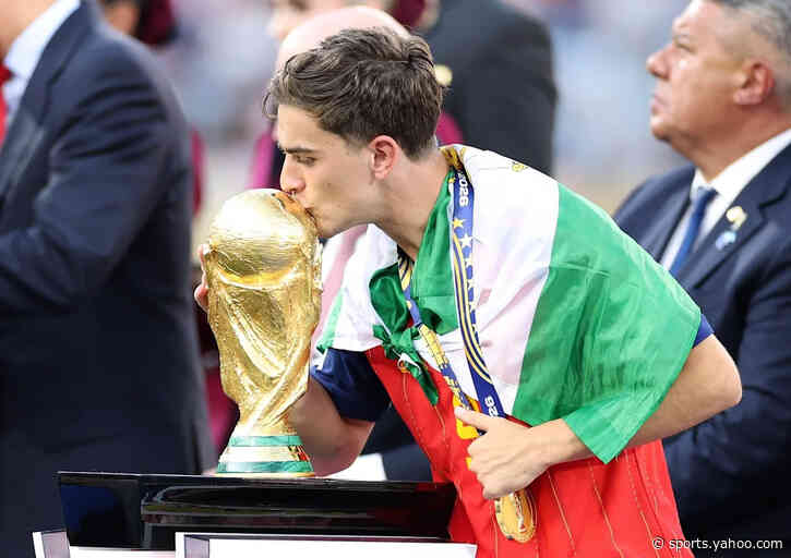 Barcelona midfielder slams the door on Manchester United’s £35 million offer – report