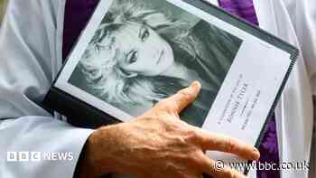 Bonnie Tyler's family thank supporters for compassion after funeral
