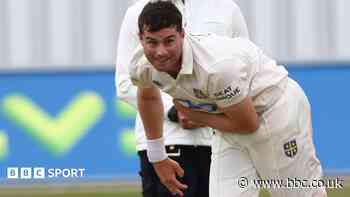 Glamorgan sign bowler Toole for Championship run-in