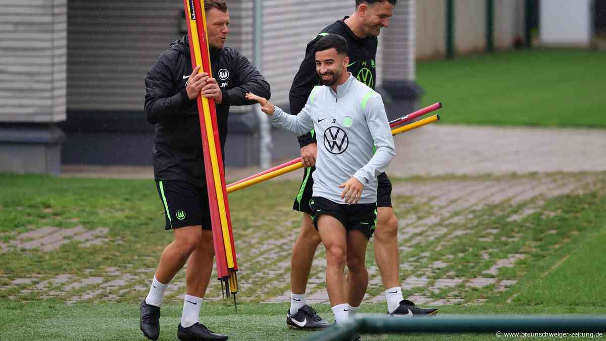 Wende bei Wolfsburg-Angreifer Amoura? Der Algerier trainiert wieder mit VfL-Team