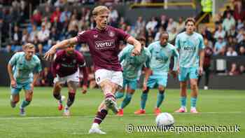 Zian Flemming urged to stay at Burnley amid Everton transfer links - 'It didn't help'