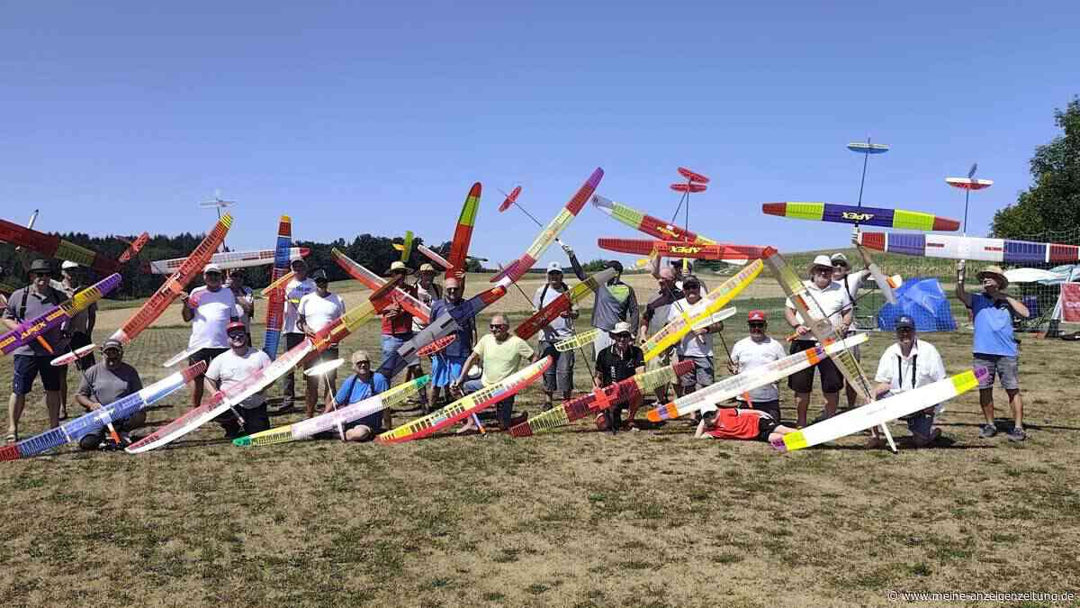 25 Piloten bei F5L-Segelflugwettbewerb: Punktlandung im 20-Zentimeter-Kreis