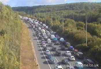 Drivers face motorway delays after multi-vehicle crash