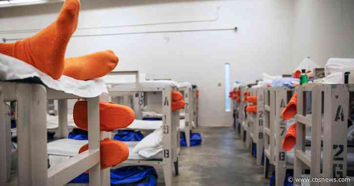 House lawmakers call for shutdown of Georgia immigration detention center during visit