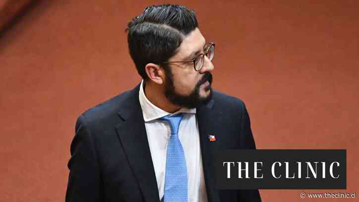 Piden llevarlo al tribunal supremo: La furia en los chats de RN contra Francisco Orrego tras aprobar informe de comisión por el 18-O que critica al gobierno de Piñera
