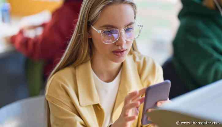 More than half of Americans now view AI negatively