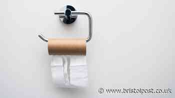 'I'm a doctor and you need to stop doing these 5 things on the toilet now'
