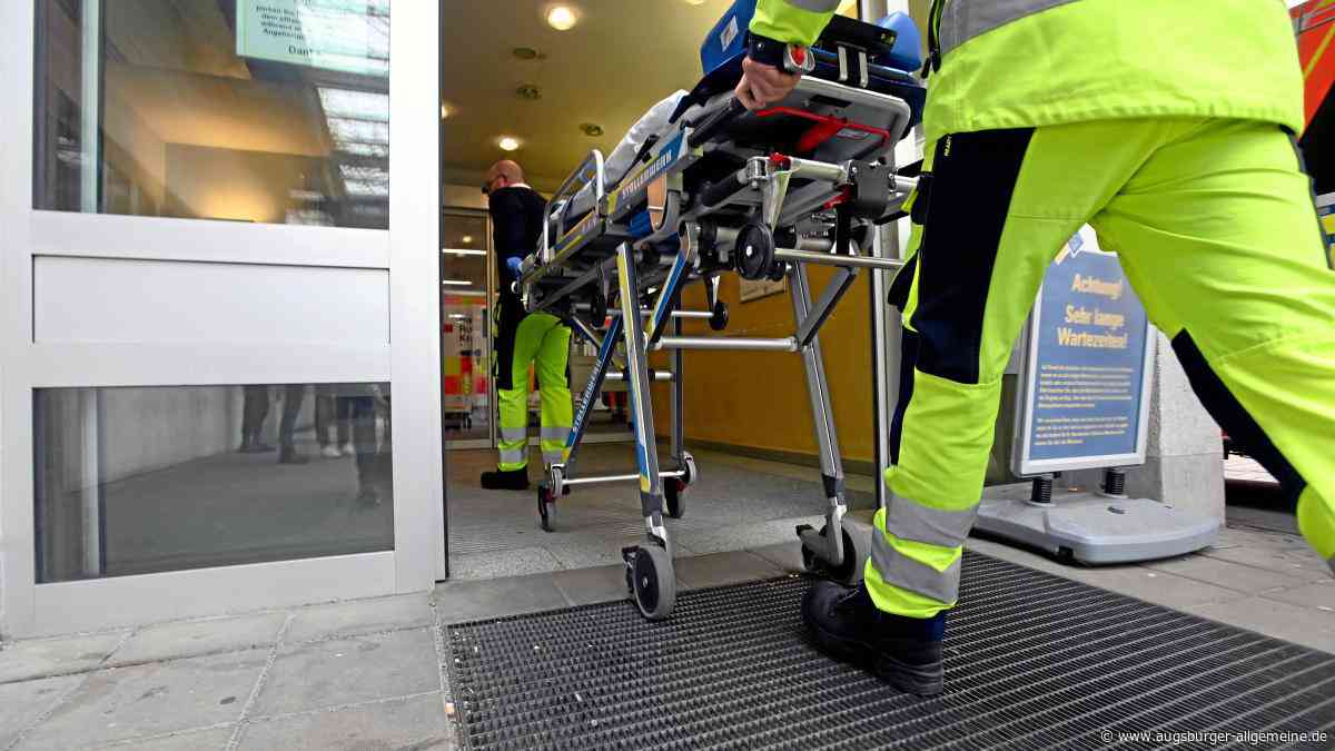 Augsburgerin kritisiert: Wieso dürfen Begleitpersonen nicht mit in die Notaufnahme?