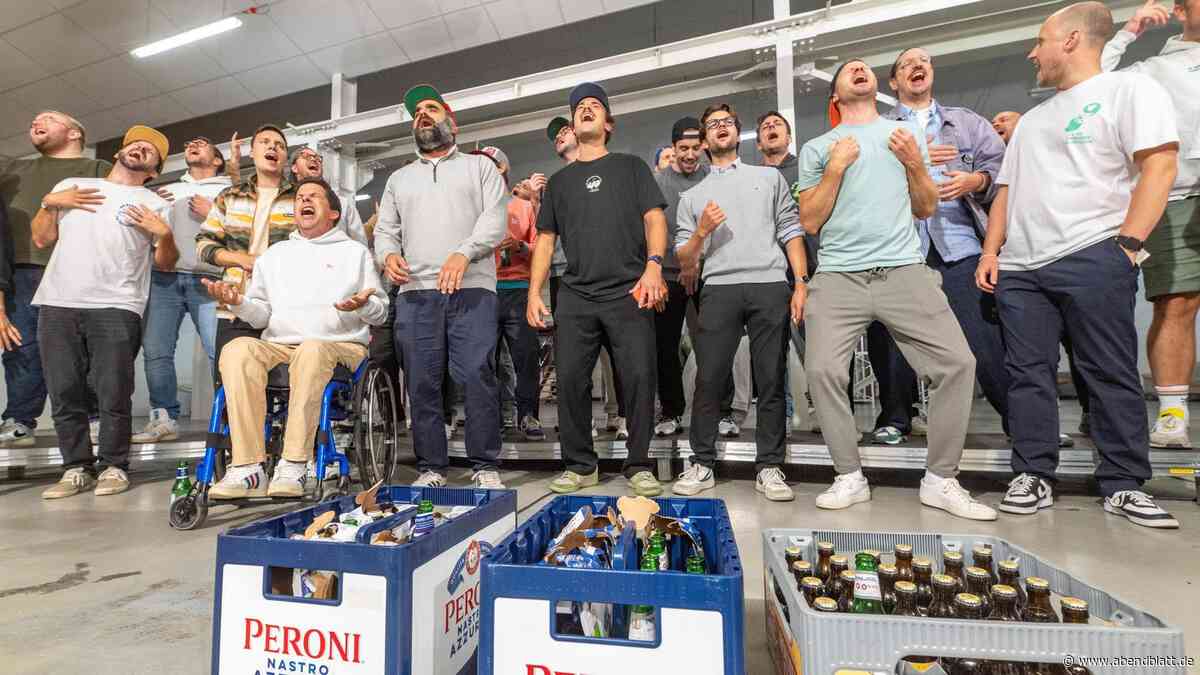 Erste Chorprobe der Goldkehlchen: „Und wenn die mich mit Bierflaschen bewerfen?“