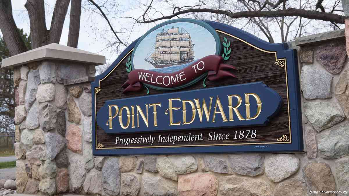 Two-way race emerges for Point Edward mayor