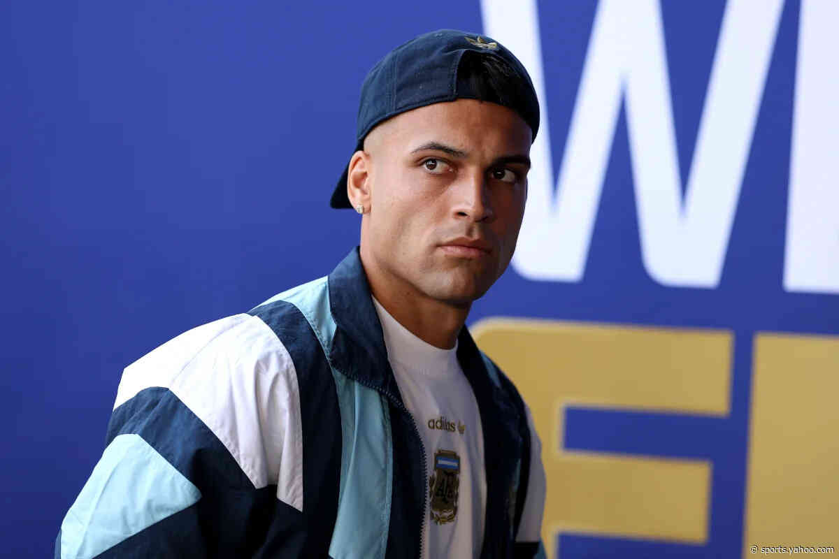 Lautaro Martinez targeted by Barcelona after Julian Alvarez snub