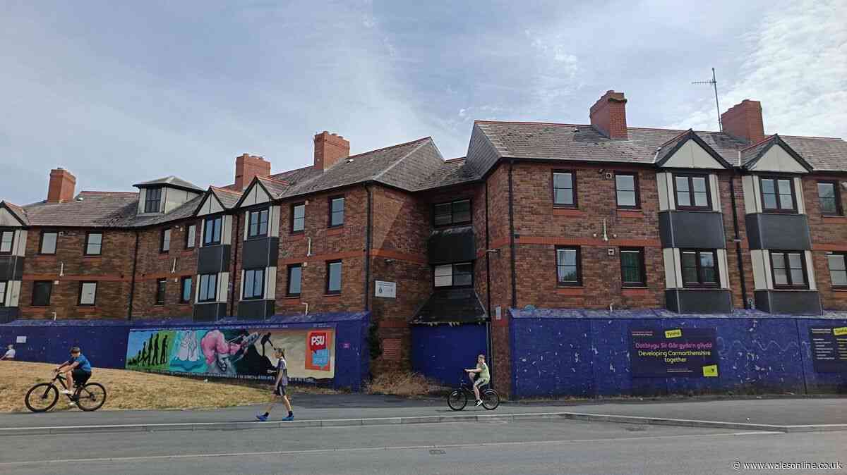 Future of large housing block in Welsh town under discussion