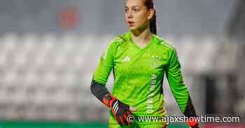 Rondom Ajax: Van der Weide tekent contract bij Ajax Vrouwen