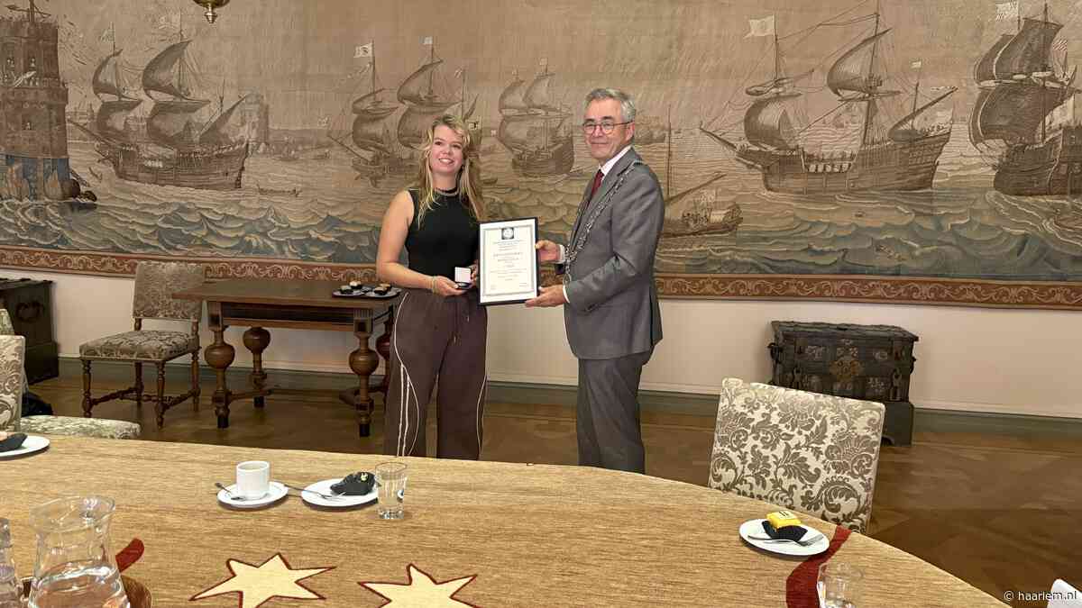 Heldenpenning voor Vera Rebel