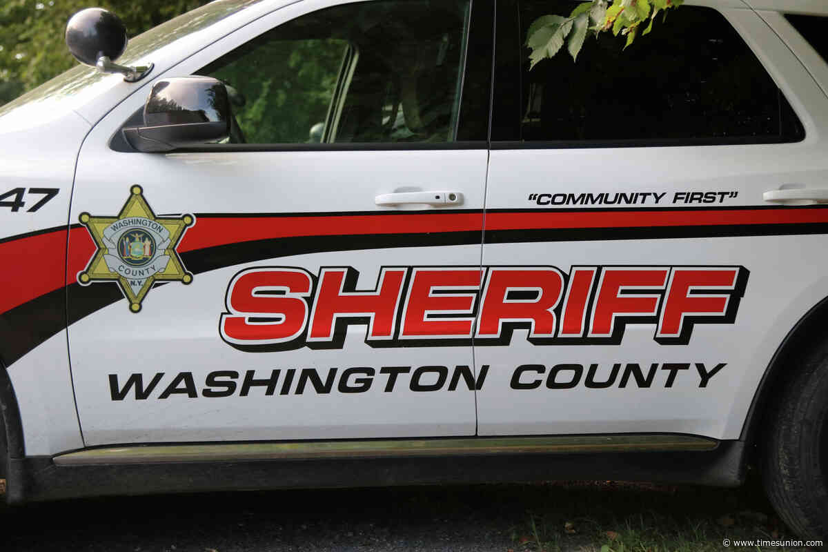 Hebron man accused of mistreating horses, cows, dogs