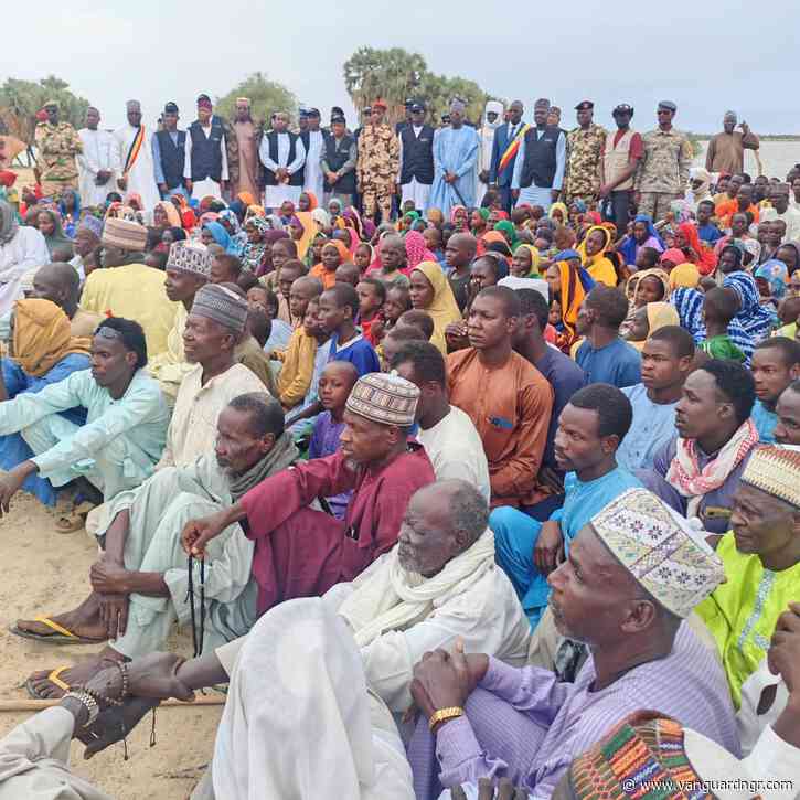 Gov Buni visits Nigerian refugees in Kaya, Chad