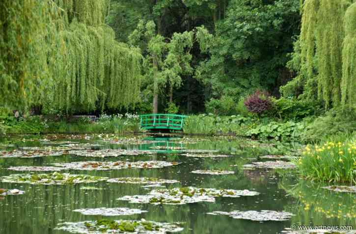 Crushing Heat Waves in France Threaten Monet’s Gardens in Giverny