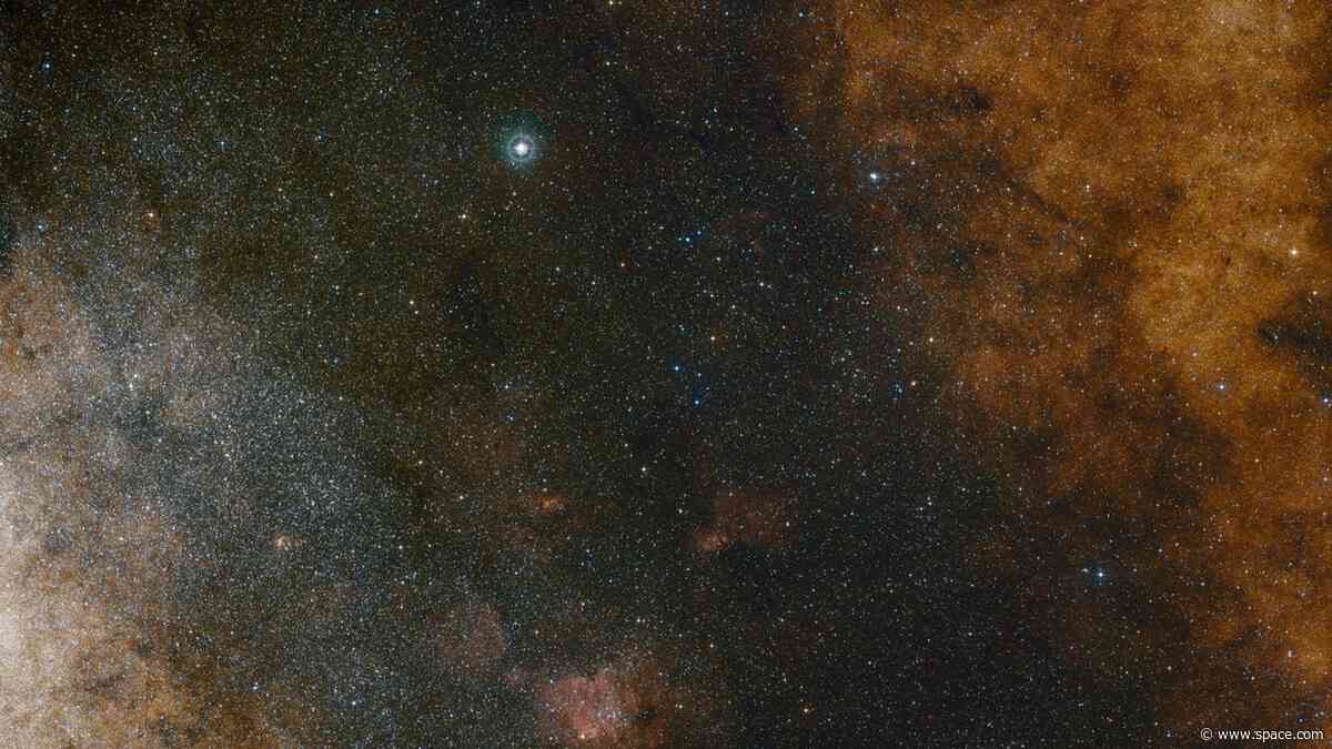 Scientists just found the fastest known star in the Milky Way. It zooms around our black hole at 15,500 miles per second