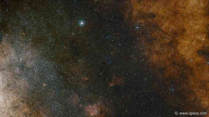 Scientists just found the fastest known star in the Milky Way. It zooms around our black hole at 15,500 miles per second