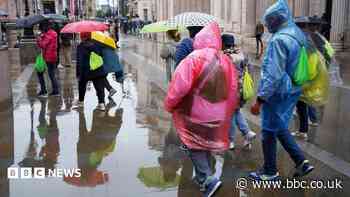 Thunderstorm warnings issued for parts of UK with flash flooding expected