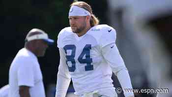 Colts top TE Warren injures groin in practice