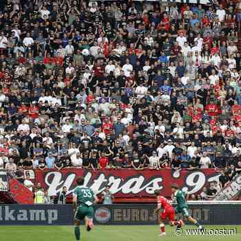 Lees terug | Vak-P komt met boodschap na kritiek Rots: Volle bak achter Twente!