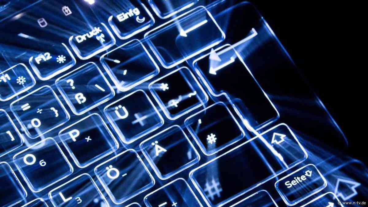 Police fürs Netz : Cyberversicherung: Brauche ich die und wie schützt sie?