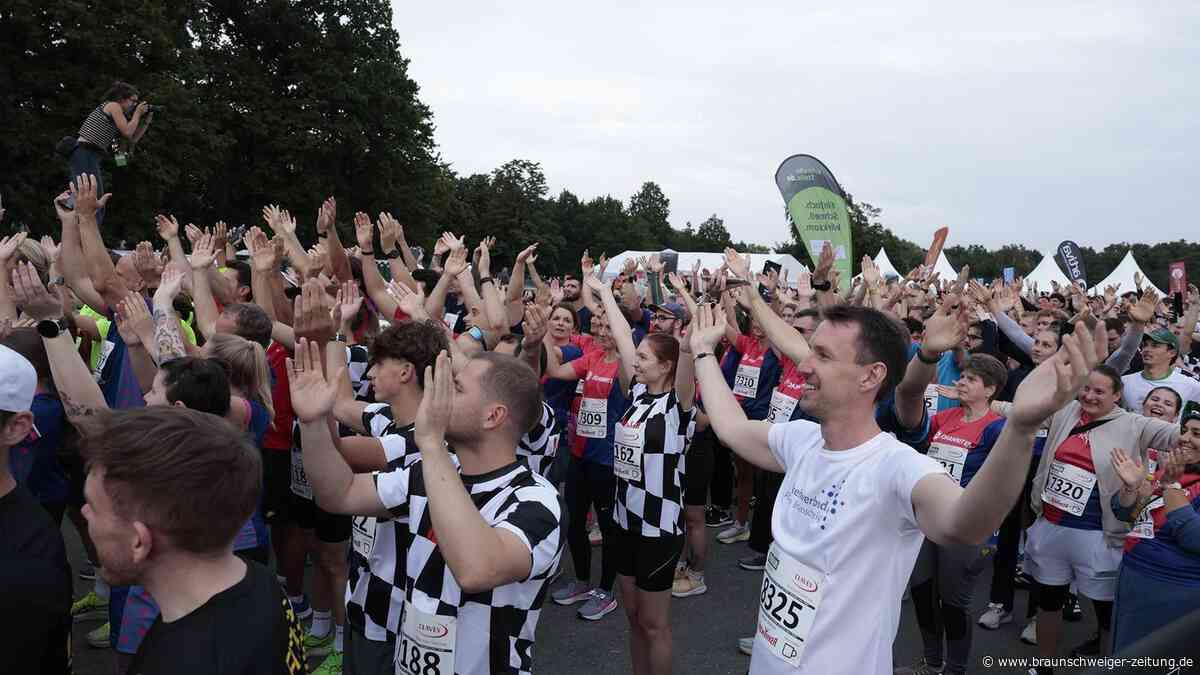 Schwitzen, jubeln, feiern: 269 Bilder vom Braunschweiger Firmenlauf
