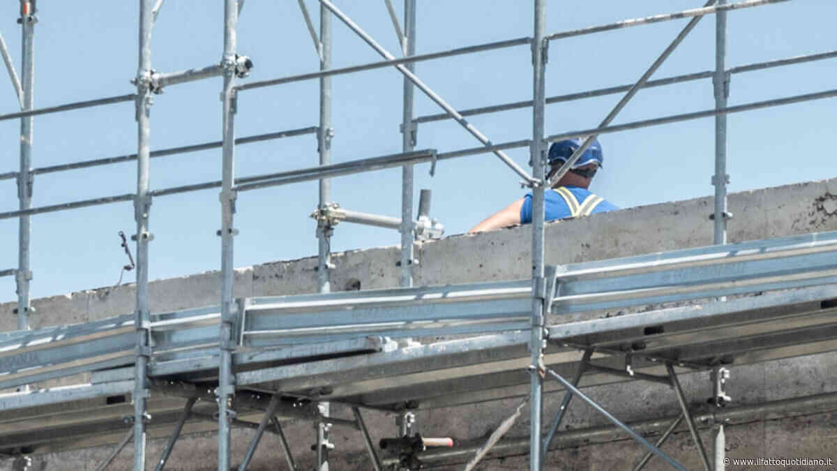 Vicenza, due cantieri Tav sequestrati per presenza di amianto vicino alla stazione: “Necessaria la messa in sicurezza”