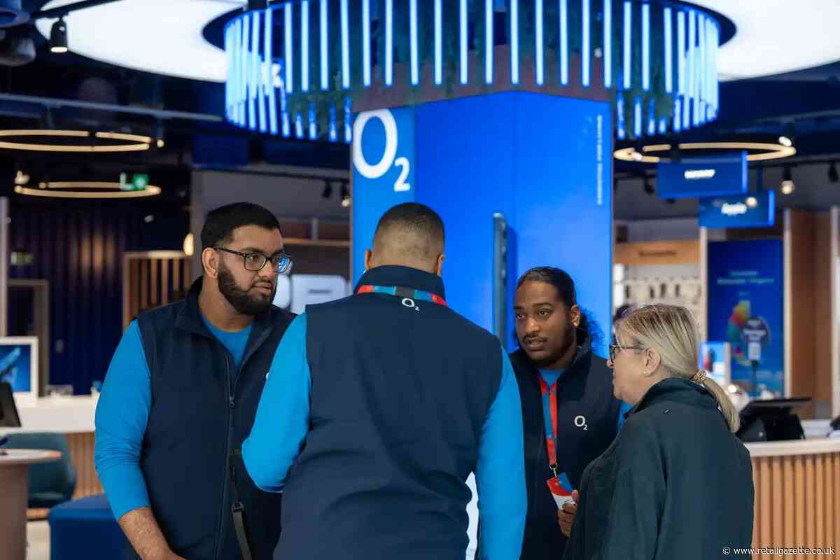 Virgin Media O2 trials flexible store transfers for student staff