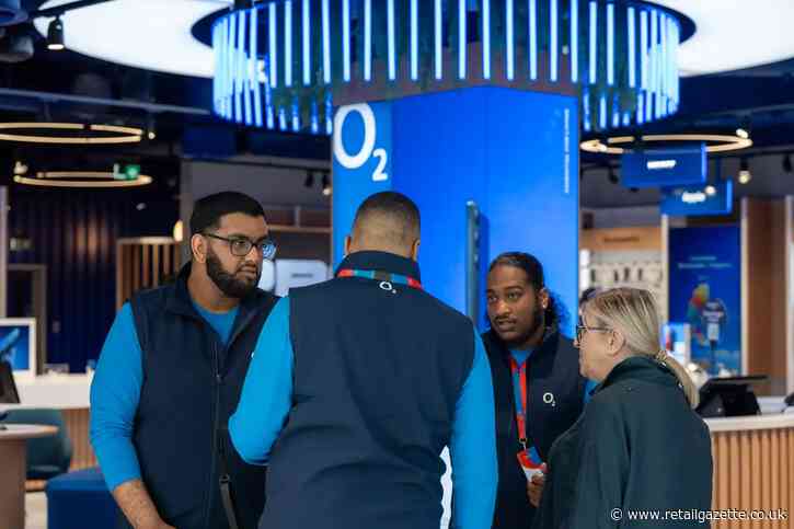 Virgin Media O2 trials flexible store transfers for student staff