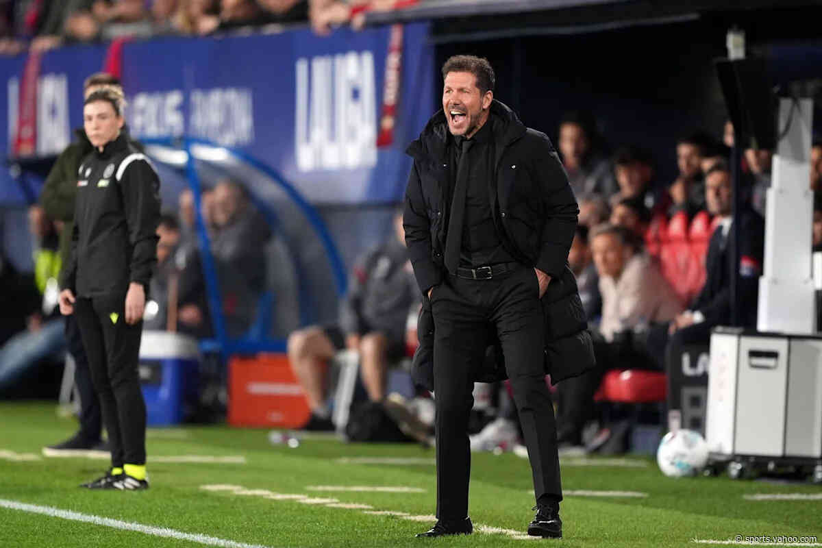 Diego Simeone’s response after Atletico fans target Julian Alvarez over Barcelona links: ‘Very respectful towards…’