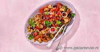Wat Eten We Vandaag: Broodsalade met chorizo en paprika