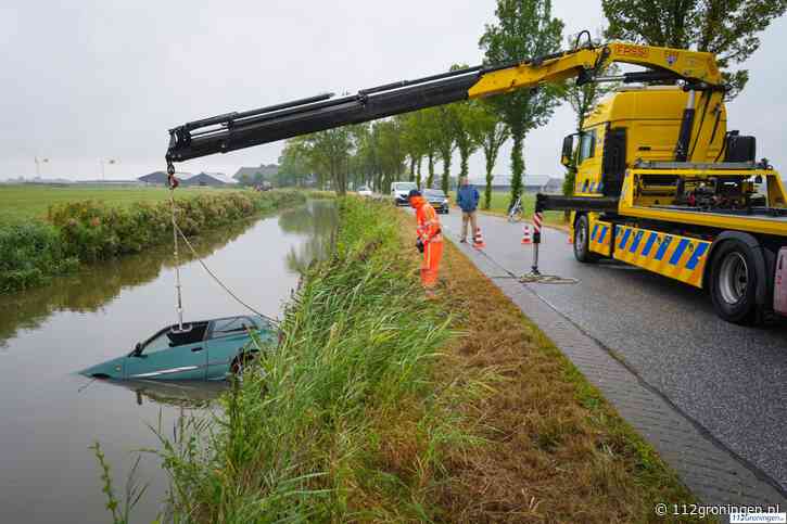 Auto raakt te water bij Onderdendam en ongeval bij Middelstum