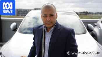 Driver waits for compensation after new EV suddenly stops on freeway