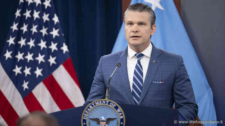 Il capo del Pentagono Pete Hegseth se la prende con le persone trans: “Non addestriamo i ‘trannies'”