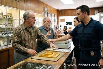 69-Year-Old Was About to Hand 'Fake Federal Agents' $466K in Gold: Real Cops Step In Just in Time