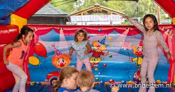 Waterfun in Breda valt in het water, maar springkussen trekt toch blije kinderen