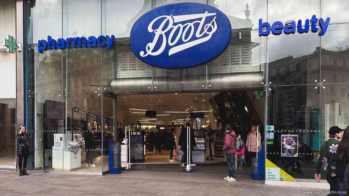Boots shoppers race to buy £65 No7 advent calendar worth £248