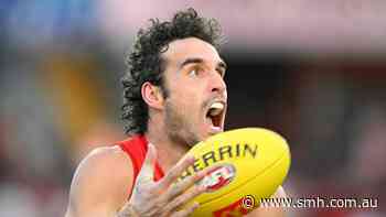 AFL LIVE: Modest crowd watches on as Saints, Suns have shootout at Marvel