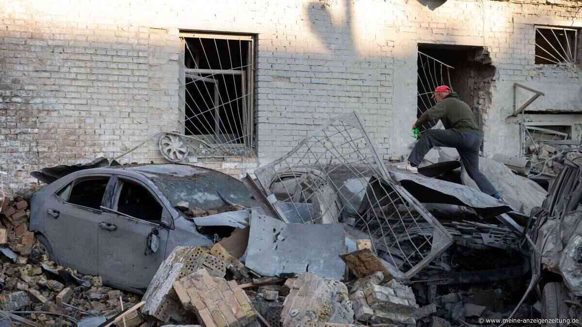 Russland greift Kiew mit ballistischen Raketen an – mindestens neun Tote, Schäden an Wohnhäusern