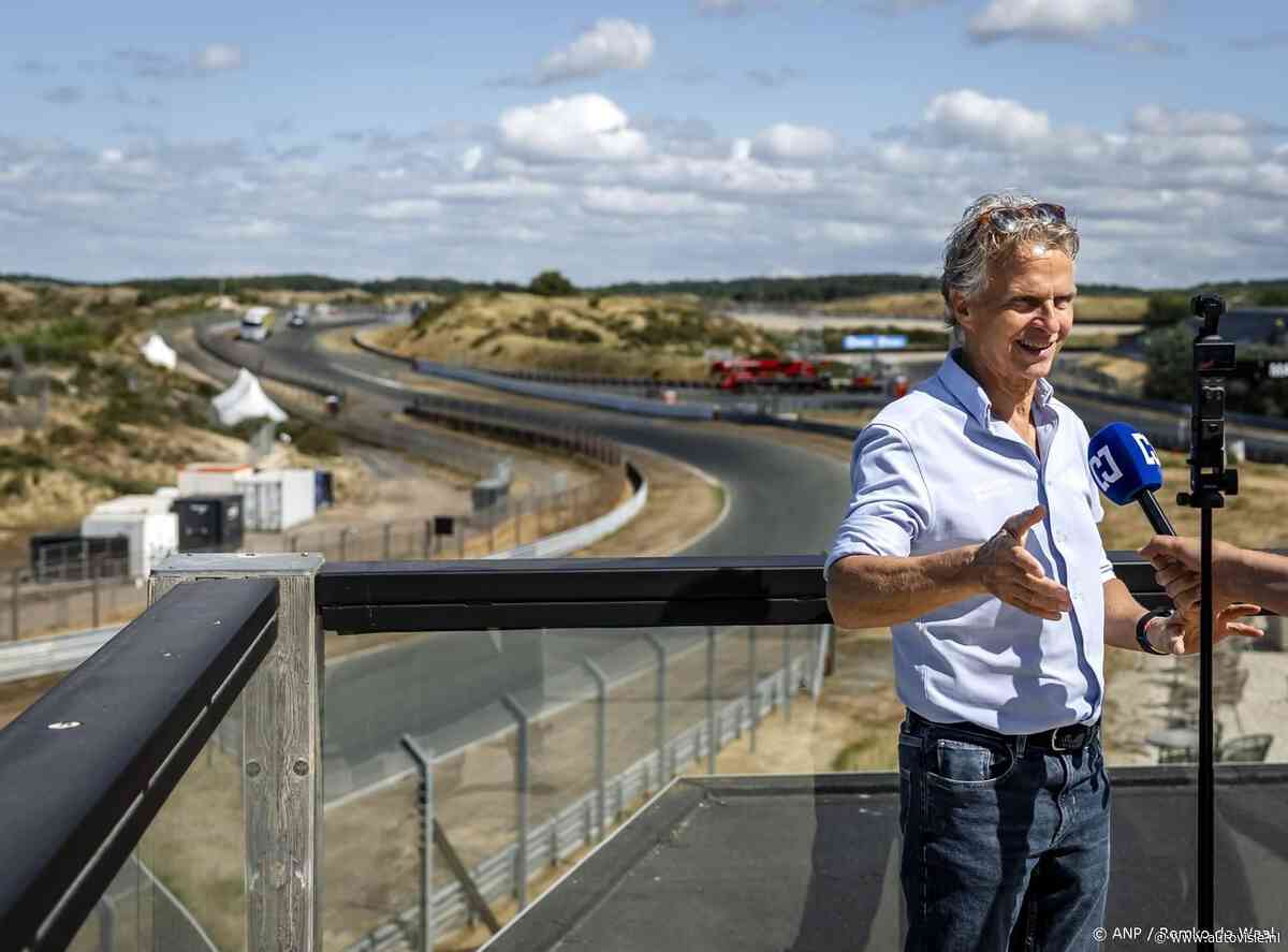 Oud-coureur Lammers vindt verlenging Verstappen ‘mooi en logisch’