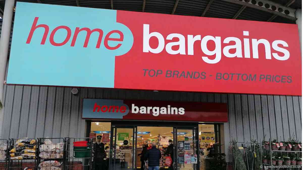 Home Bargains ‘12-in-1’ beauty set worth £108 now £30 ‘delivers effective results’