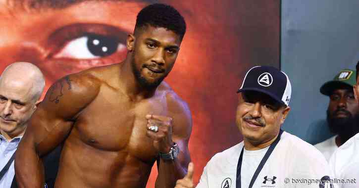 Former Anthony Joshua trainer Robert Garcia sums up AJ’s KO power