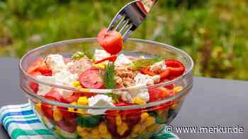 Ausgewogen, proteinreich und kalorienarm: Mit diesem Salat kann man nichts falsch machen