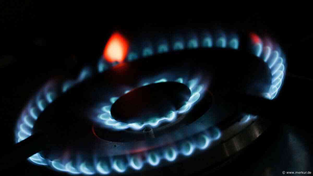 Deutsche Gasspeicher jetzt erst zur Hälfte gefüllt: Experten fürchten höhere Preise